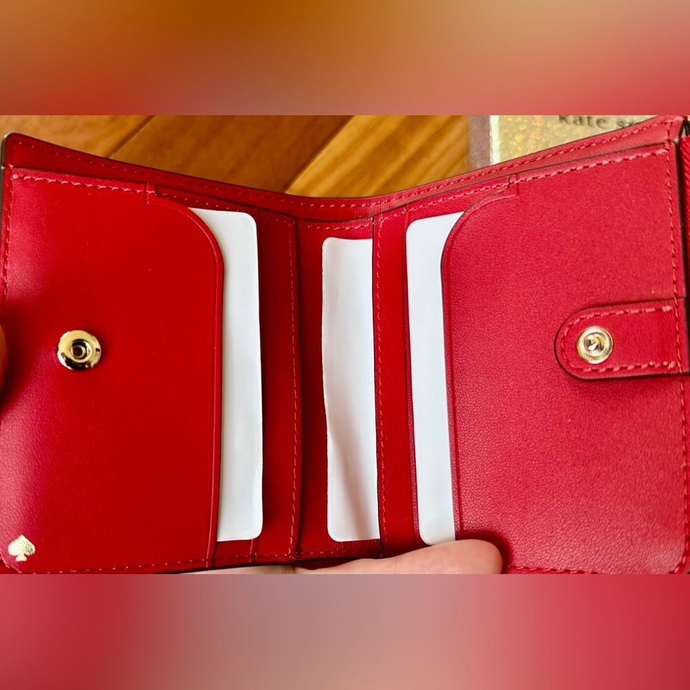 Kate Spade Saffiano Leather White Wallet with Pink/Red Gift Design with Box - Picture 12 of 14